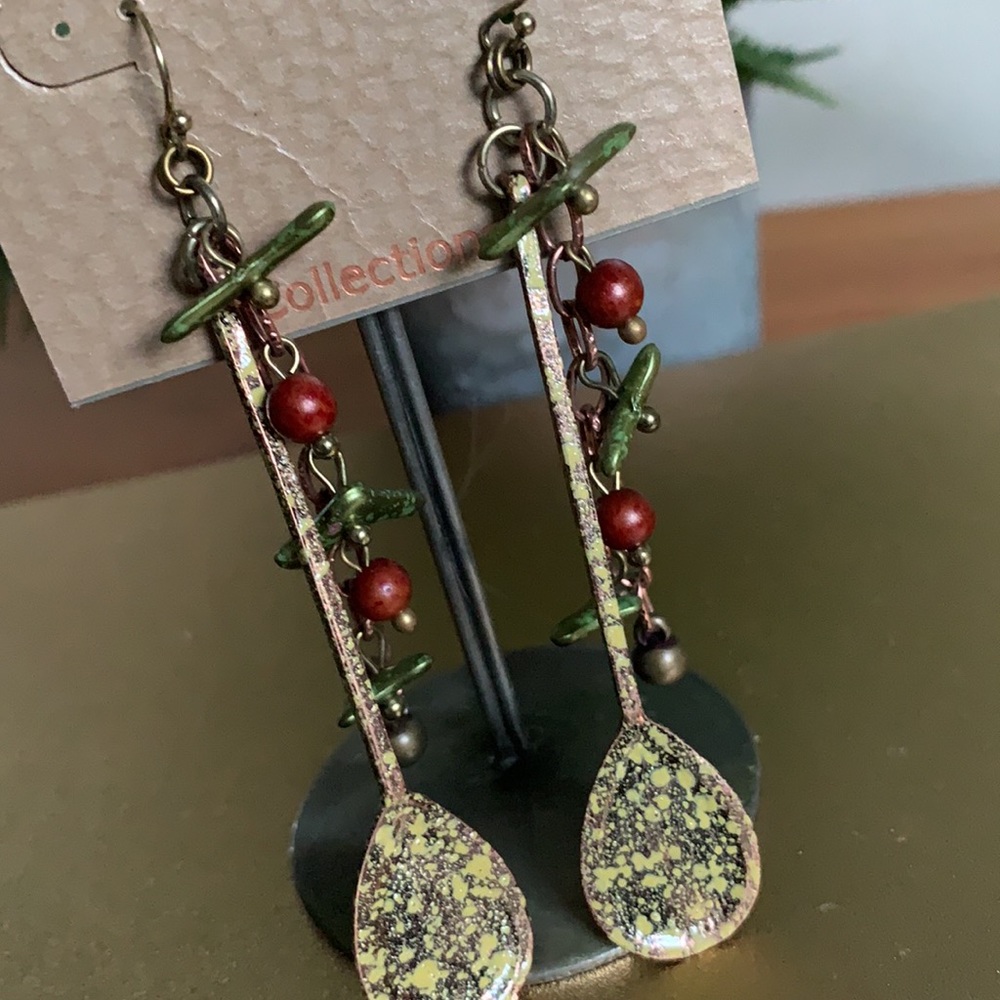 🌺 earrings from Treska NWT🌺